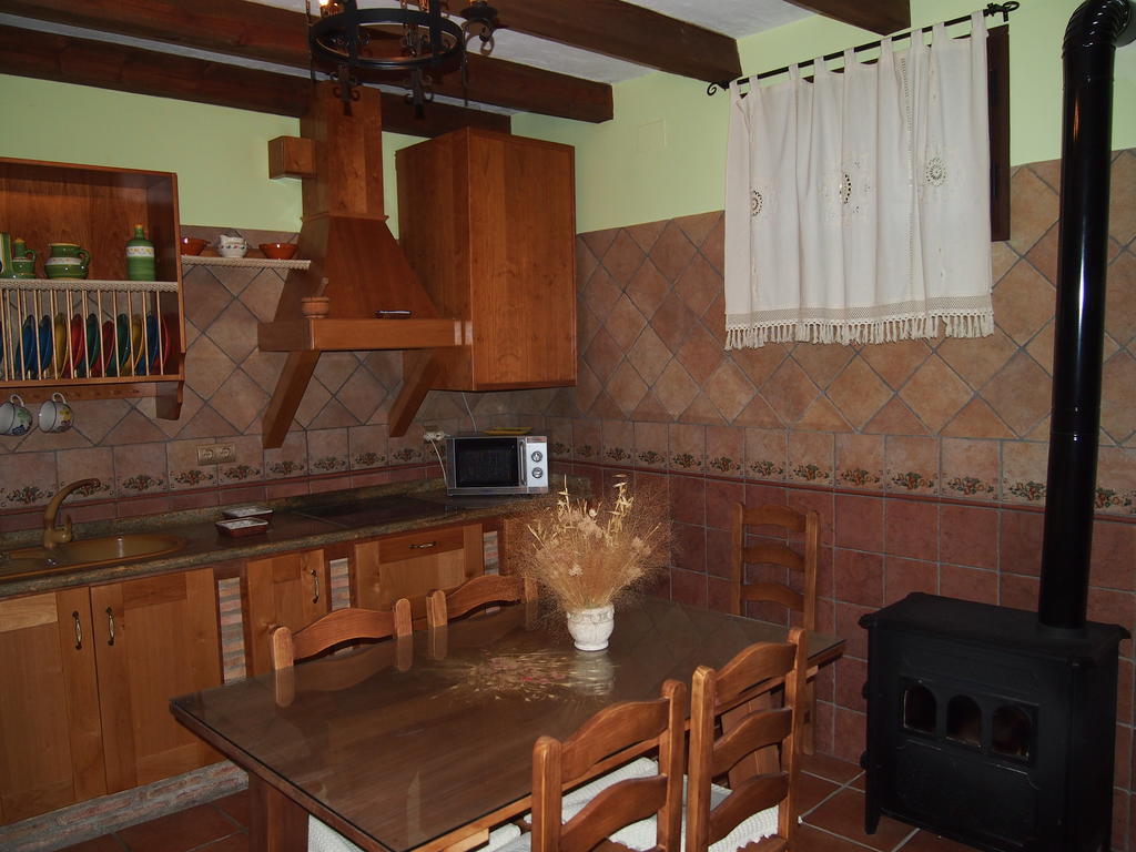 Vivienda Turistica Rural Casa Camilo Guest House Segura de la Sierra Bilik gambar